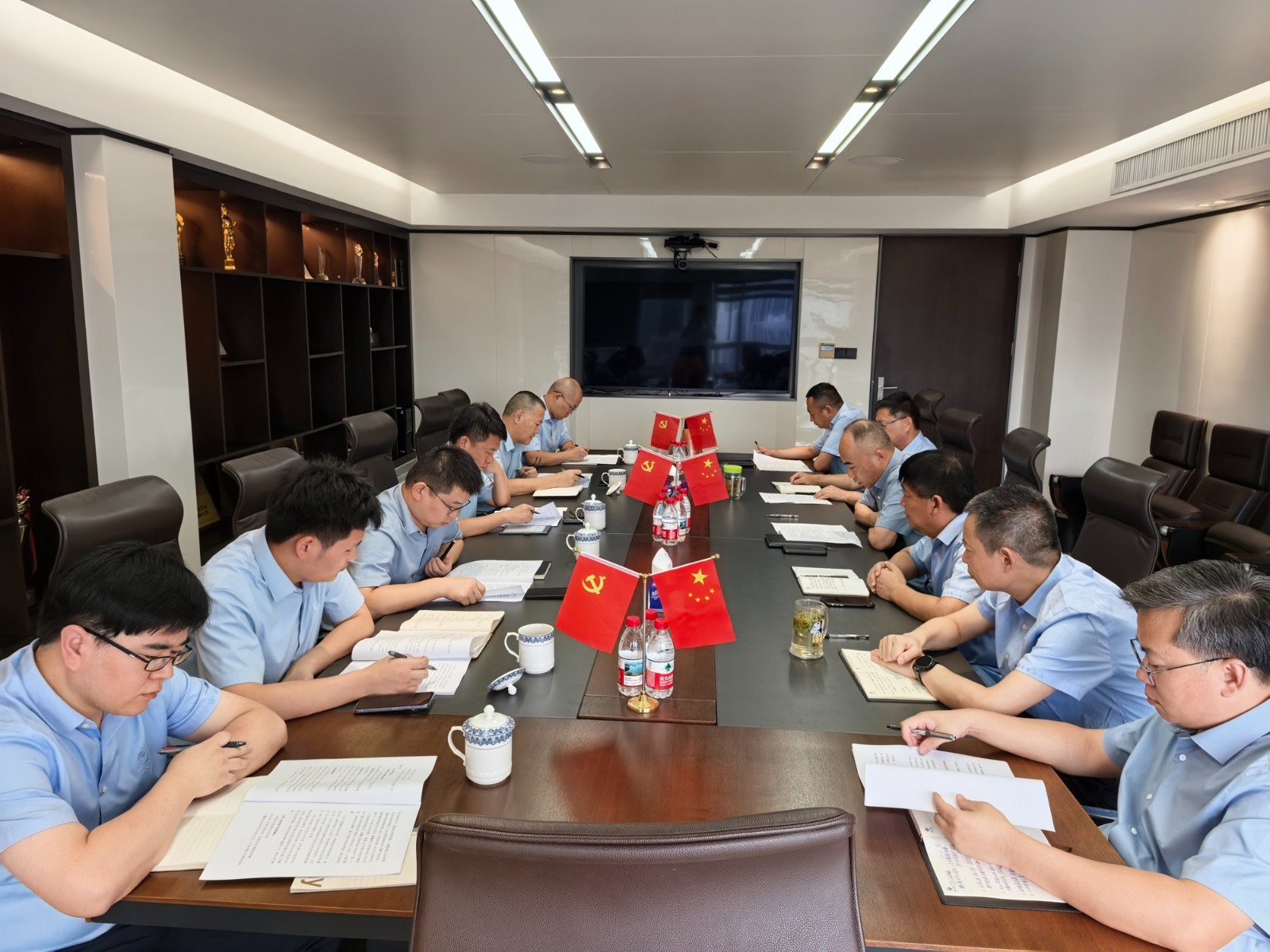 cefb2f3e753c53ca867f94657d867eb - 副本.jpg