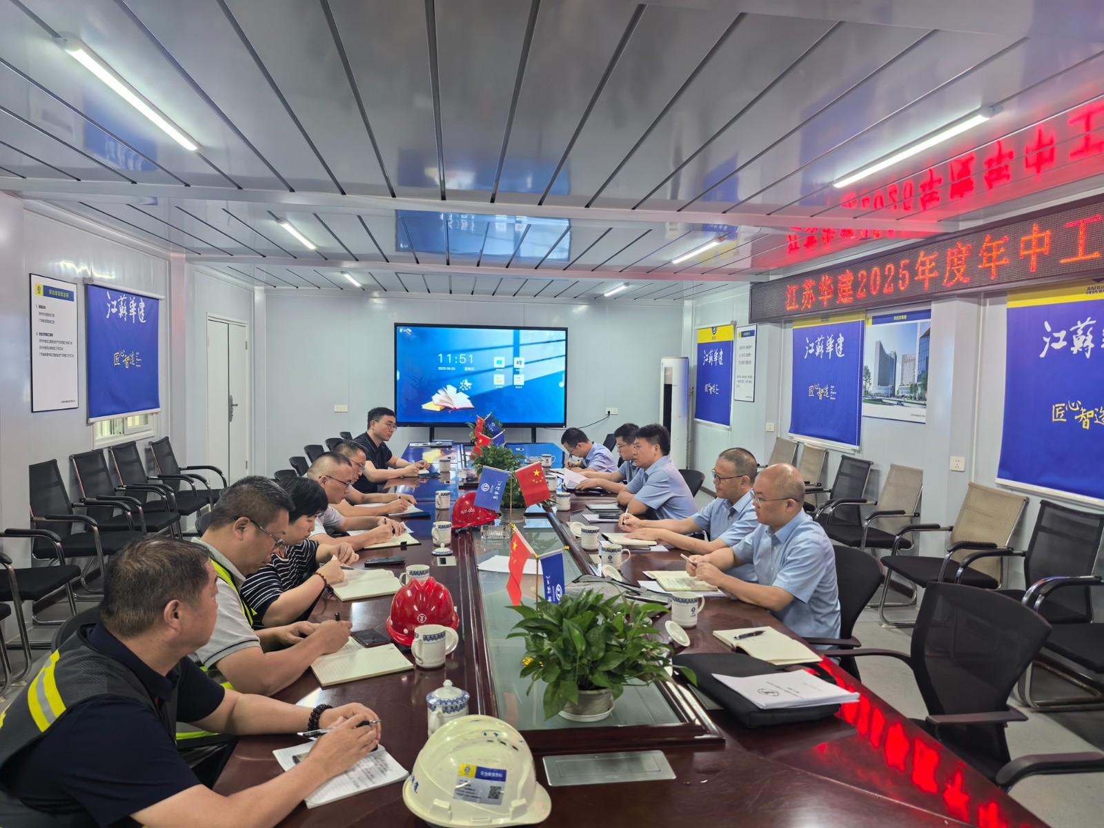 fc08acdc2182221518658703fef7aaf - 副本.jpg